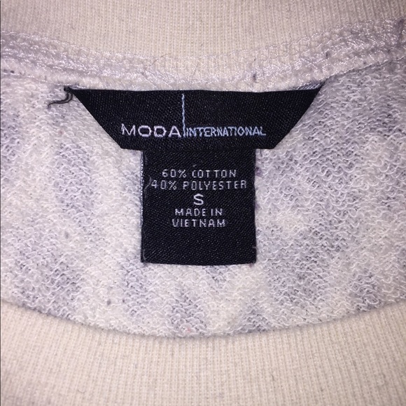 Moda International ( through VS ) Leopard Top - Picture 3 of 4